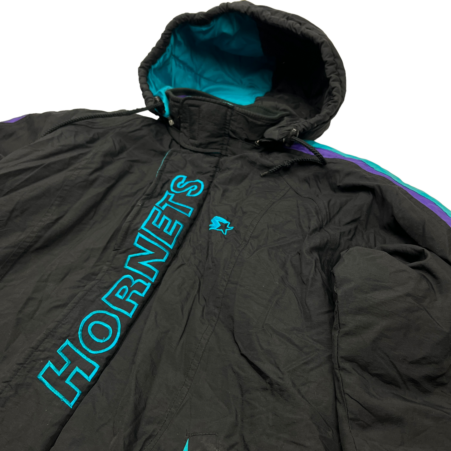 01250 Starter Vintage Charlotte Hornets Basketball Jacket