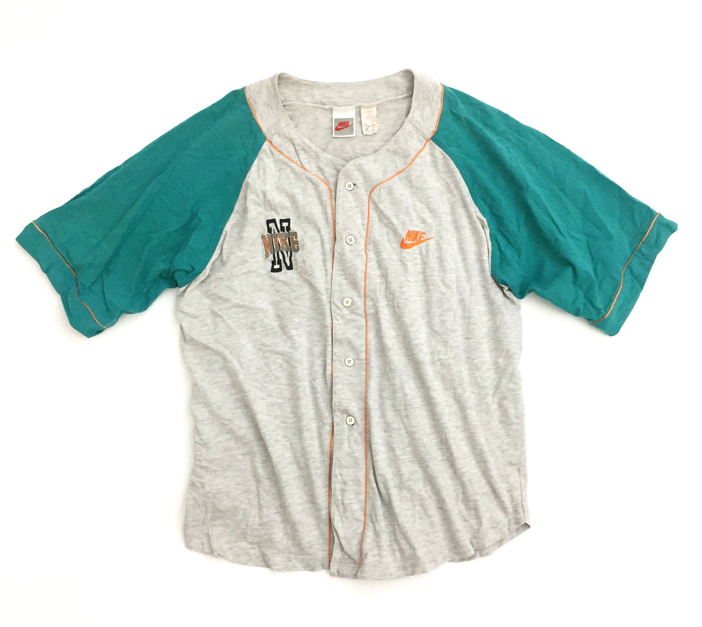0086 Nike Vintage Button Shirt