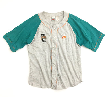 0086 Nike Vintage Button Shirt