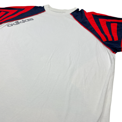 0846 Adidas Vintage 90s Tshirt