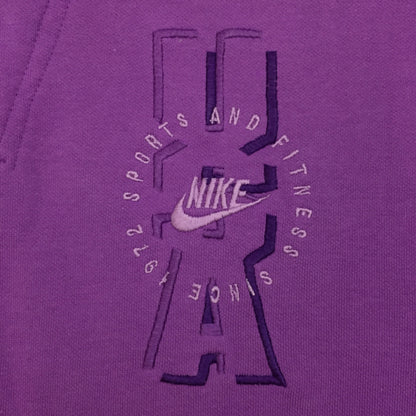 0171 Nike Vintage Sports And Fitness Shirt