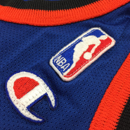 0434 Champion Vintage New York Knicks Ewing Jersey