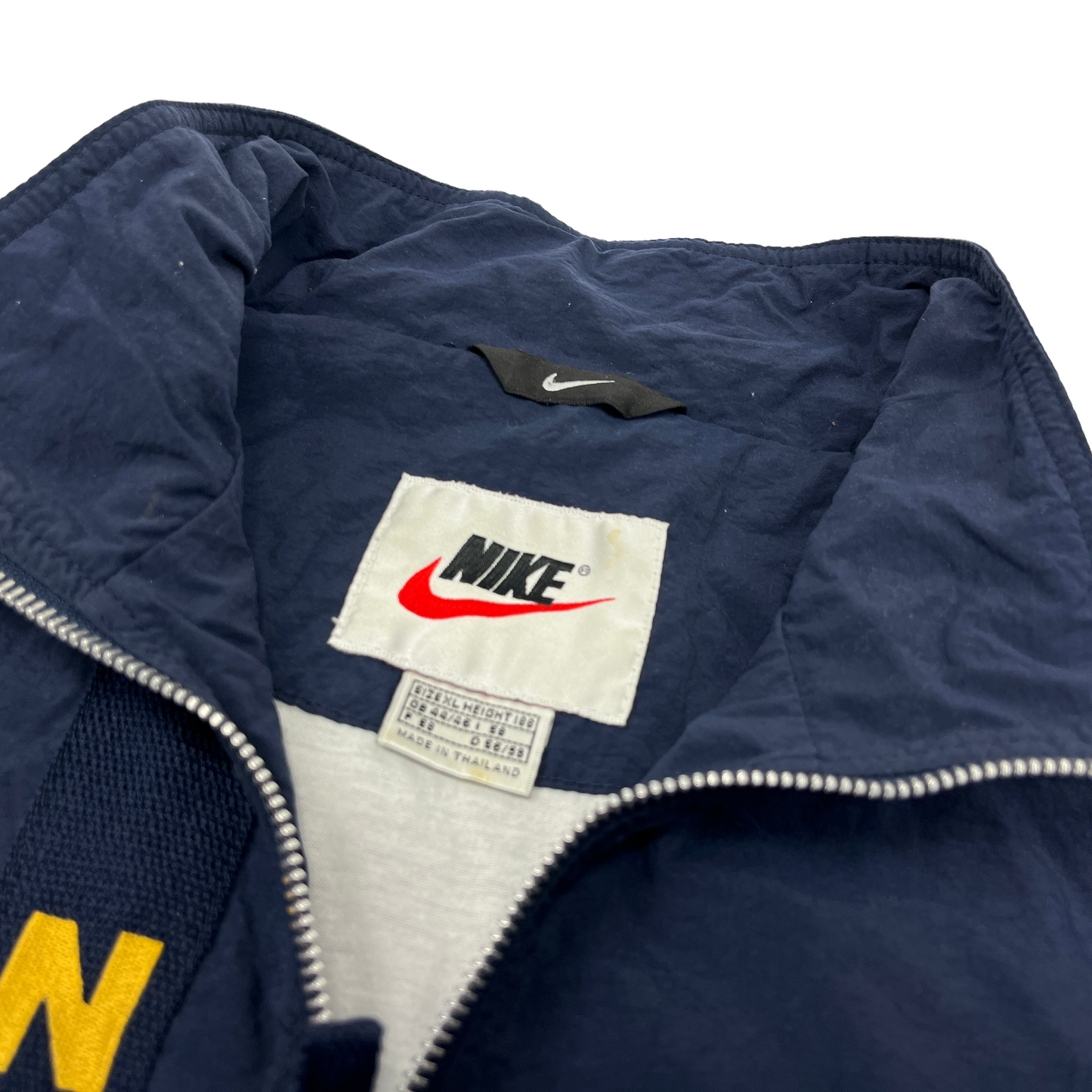 01151 Nike Vintage 1/4 Zip Tracktop Windbreaker