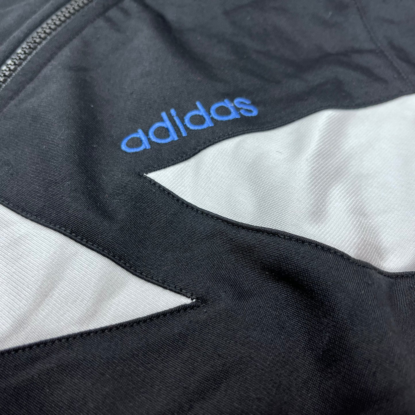 0630 Adidas Vintage 90s Tracktop