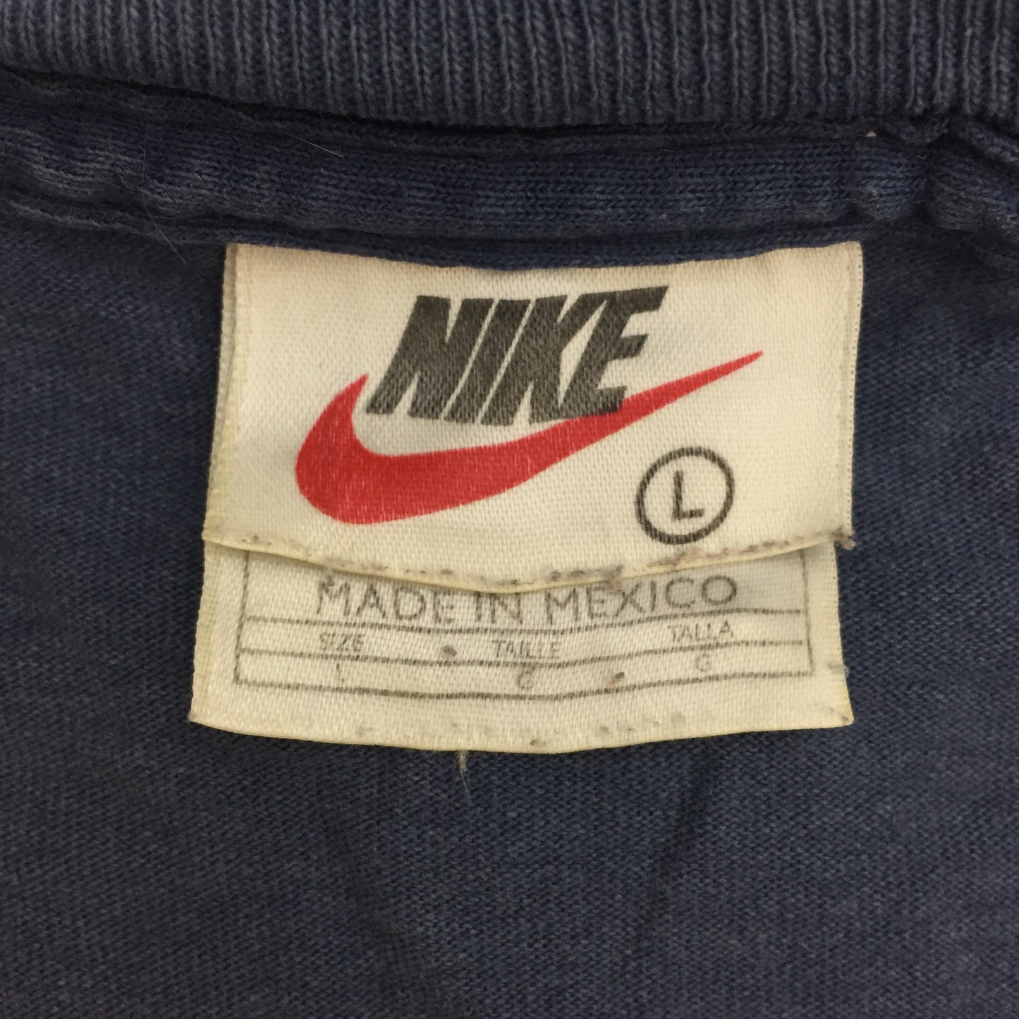 0057 Nike Air Vintage T-Shirt