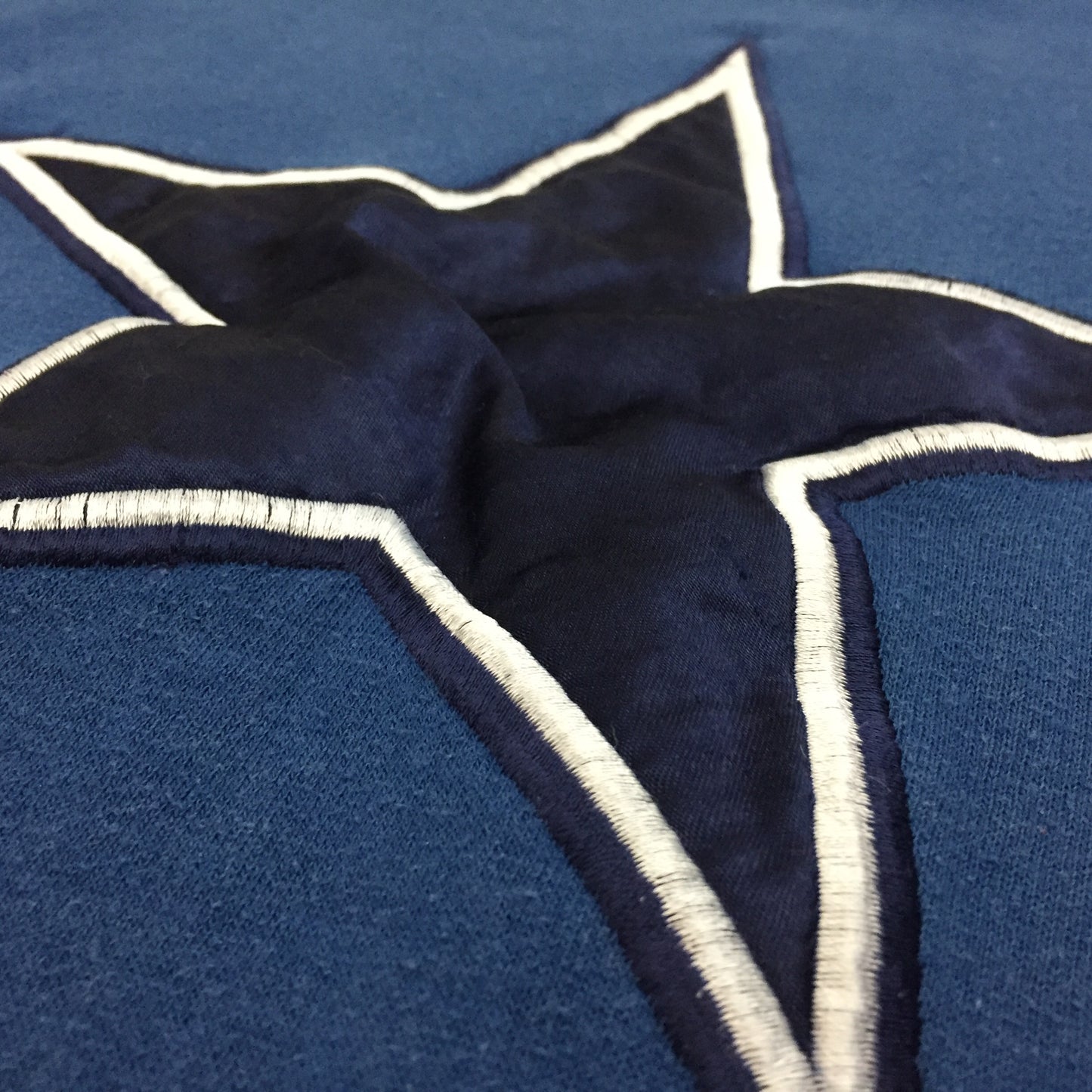 0236 Starter Vintage Dallas Cowboys Sweater