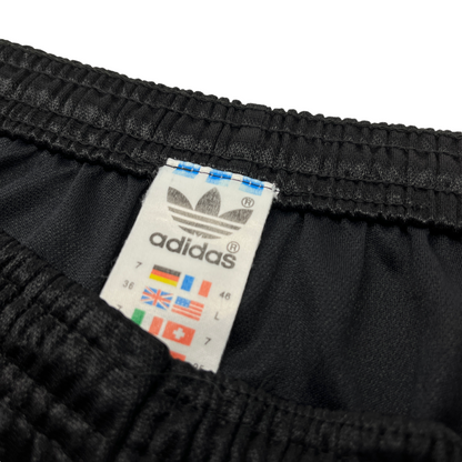 01015 Adidas “predator” Goalkeeper Shorts