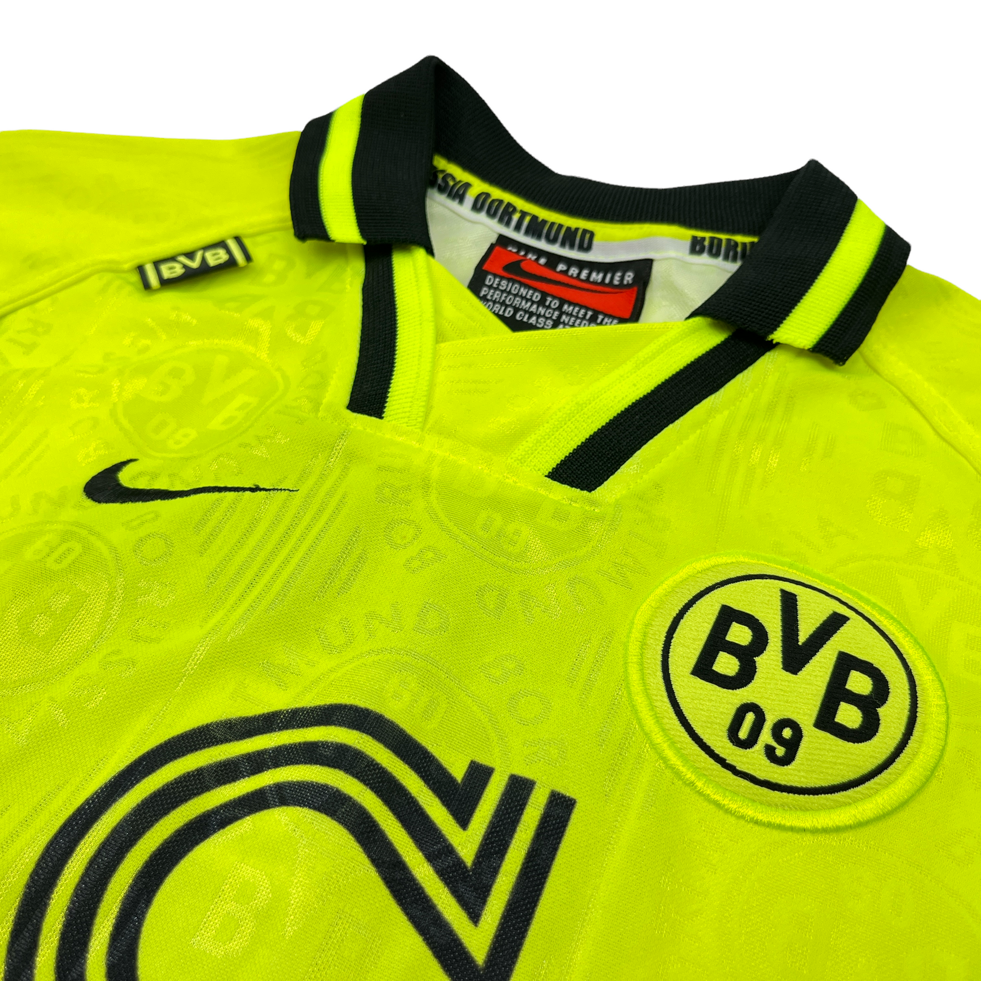 Football Shirt Union | 1996-97 Borussia Dortmund CL Away Kit