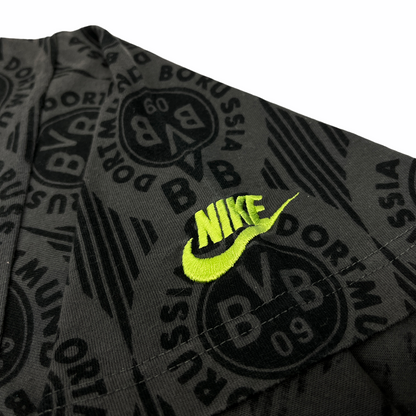 0864 Nike 90s Borussia Dortmund Tshirt