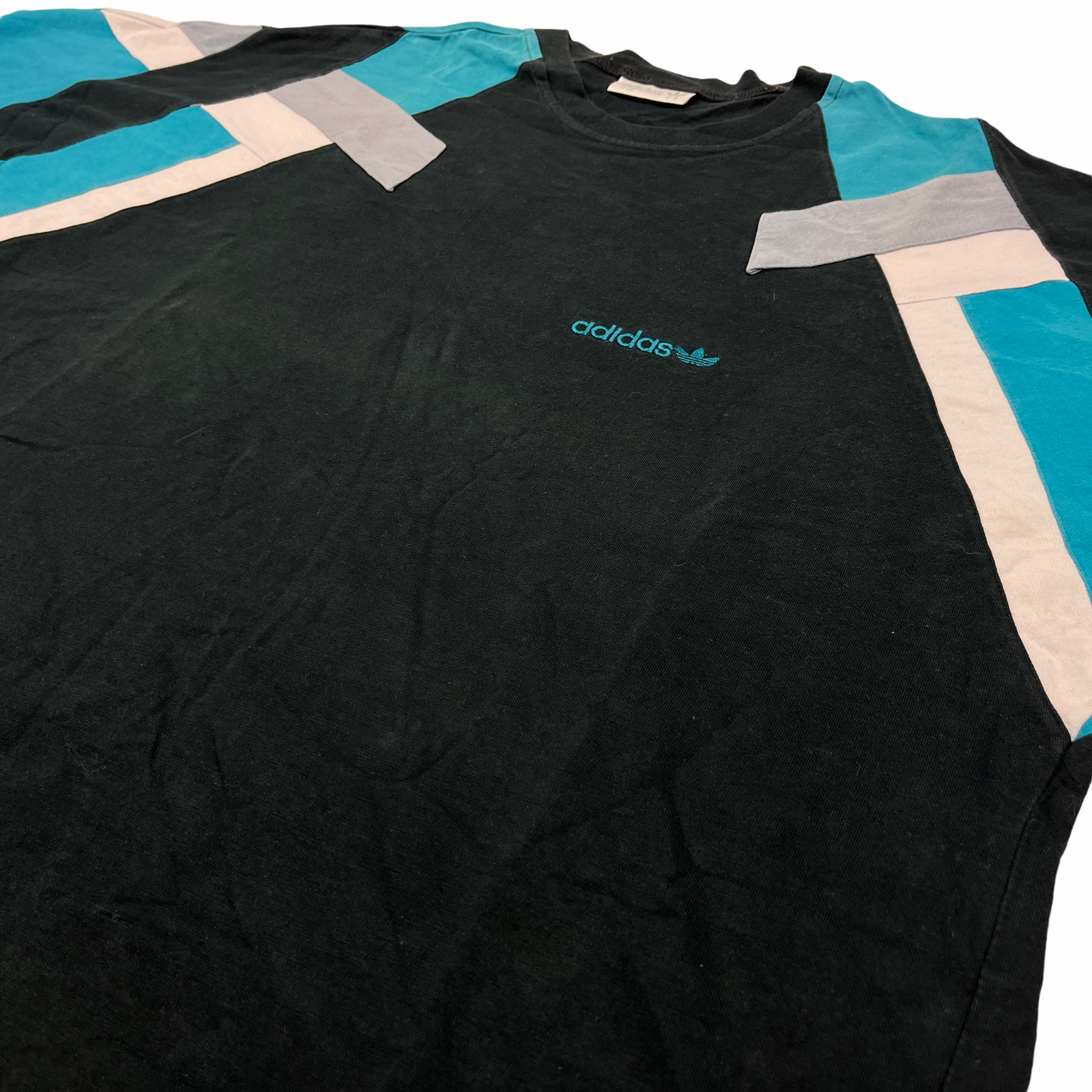 0802 Adidas Vintage 80s T-Shirt