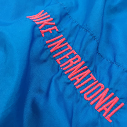 0531 Nike Vintage 80s International Tracktop