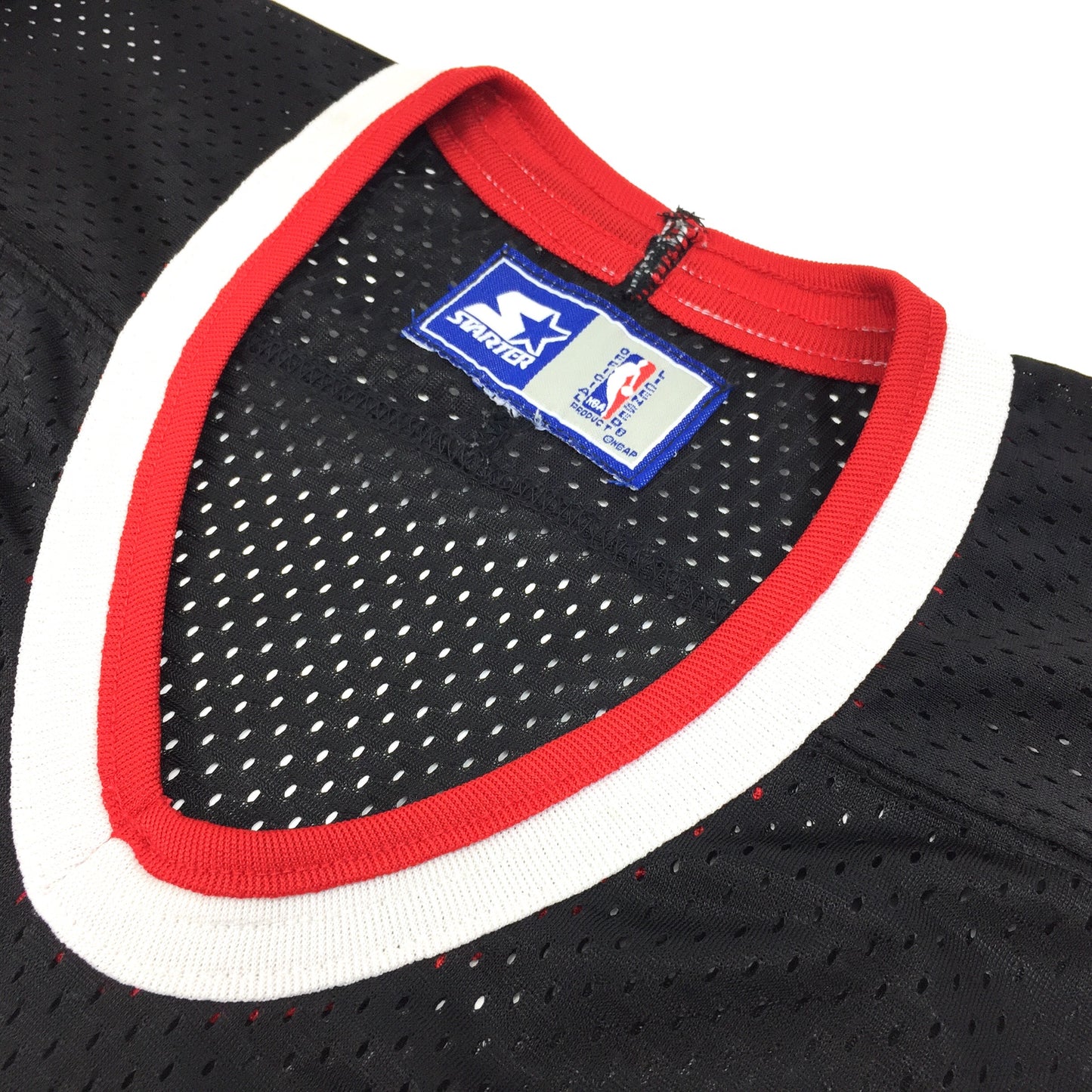0310 Starter Vintage Chicago Bulls Team Jersey